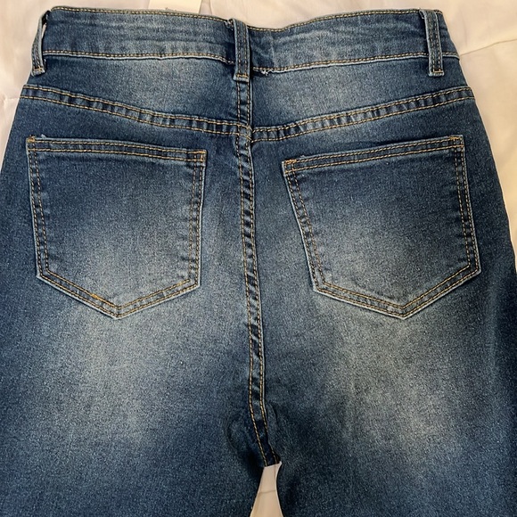 NWT High rise bootcut jeans - Picture 2 of 7